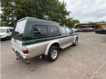 Terepjáró/ SUV Mitsubishi L200 Magnum  TD Intense Club Cab 2500: 4 kép.