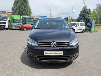 Kisbusz VOLKSWAGEN