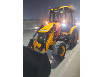 Új Kotrórakodó JCB 3DX PLUS: 3 kép.