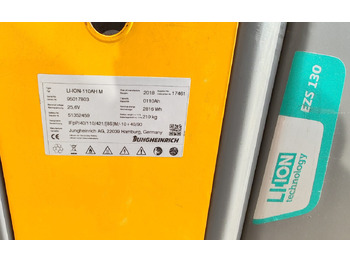 Elektromos vontató Jungheinrich EZS130 Li-Ion 2018yy/ 1590mh: 5 kép.