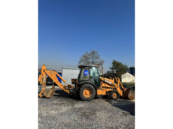 Kotrórakodó CASE 580: 3 kép.