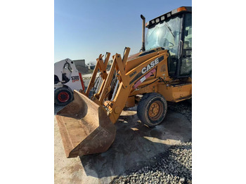 Kotrórakodó CASE 580: 2 kép.