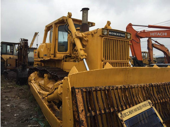 Buldózer KOMATSU D155A-1