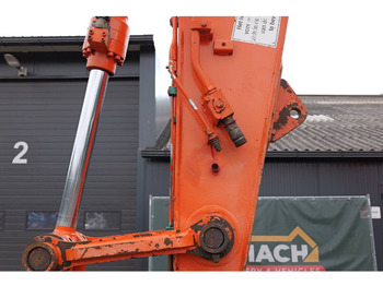 Lánctalpas kotró Hitachi ZX 210 LC-3 mono, airco, CW30: 5 kép.