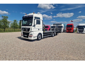 Autószállító teherautó MAN TGX 26.460