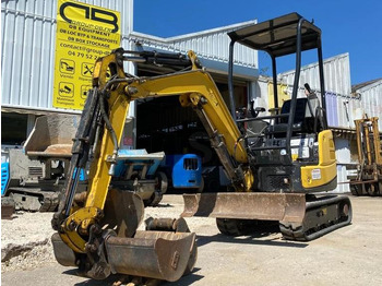 Minikotró YANMAR VIO 17