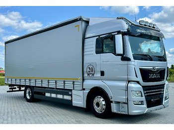 Ponyvás teherautó MAN TGX 18.460