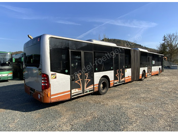 Csuklós busz Mercedes-Benz O 530 G Citaro: 4 kép. Csuklós busz Mercedes-Benz O 530 G Citaro: 4 kép.