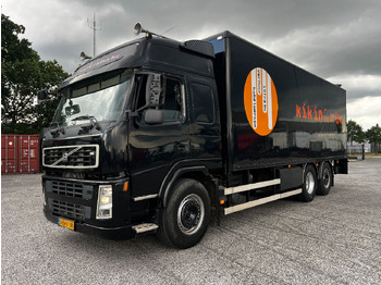 Dobozos felépítményű teherautó VOLVO FM9 300