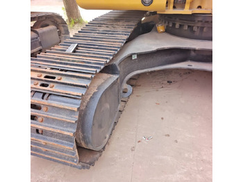 Lánctalpas kotró CAT 320 GC: 2 kép.