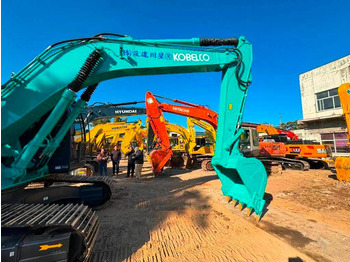 Lánctalpas kotró Kobelco SK 200-8: 5 kép.