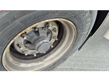 Platós pótkocsi Fliegl Baustoffpritsche: 3 kép. Platós pótkocsi Fliegl Baustoffpritsche: 3 kép.