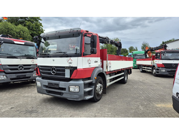 Mercedes-Benz 1833 HIAB Kran, Funk FB Scheckheft gepflegt bei Mercedes lízing Mercedes-Benz 1833 HIAB Kran, Funk FB Scheckheft gepflegt bei Mercedes: 1 kép. Mercedes-Benz 1833 HIAB Kran, Funk FB Scheckheft gepflegt bei Mercedes lízing Mercedes-Benz 1833 HIAB Kran, Funk FB Scheckheft gepflegt bei Mercedes: 1 kép.