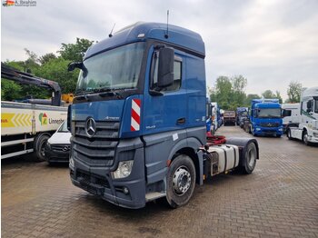 Nyergesvontató MERCEDES-BENZ