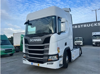 Nyergesvontató SCANIA R 500