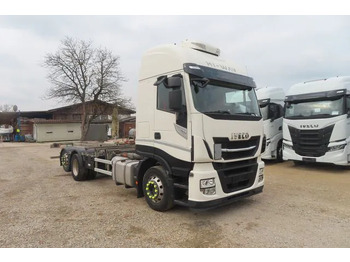 Alvaz teherautó IVECO