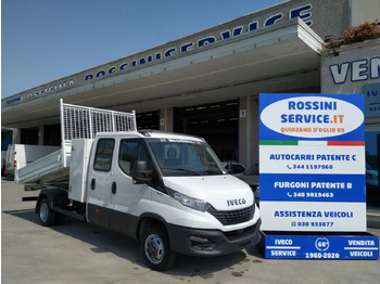 Billenőplatós kisteherautó IVECO Daily 35c16