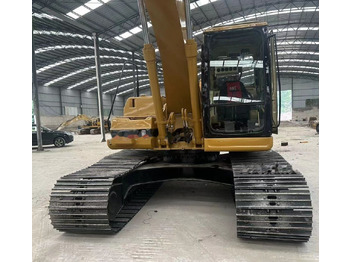 Lánctalpas kotró Caterpillar 320BL: 3 kép.