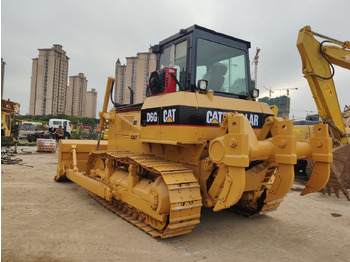 Buldózer CATERPILLAR D6G