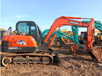 Minikotró DOOSAN DH60-7