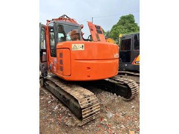 Lánctalpas kotró Hitachi ZX135: 4 kép.