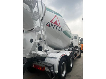 Betonmixer SINOTRUK HOWO