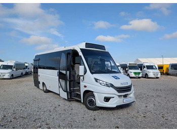 Minibusz IVECO Daily