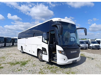 Távolsági busz SCANIA Higer