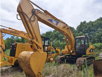 Lánctalpas kotró CATERPILLAR 325C