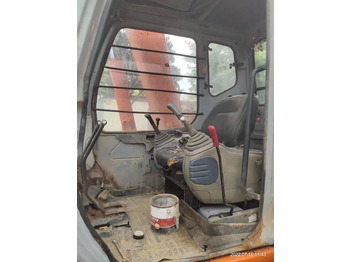 Minikotró HITACHI EX60-5: 4 kép.
