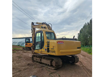 Lánctalpas kotró KOMATSU PC120-6: 5 kép. Lánctalpas kotró KOMATSU PC120-6: 5 kép.