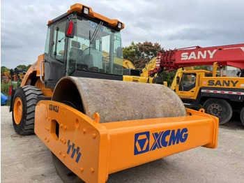 Úthenger XCMG XS143J