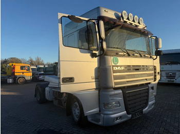 Nyergesvontató DAF XF 105 460