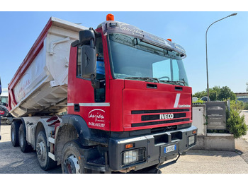 Billenőplatós teherautó IVECO Magirus