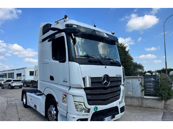 Nyergesvontató MERCEDES-BENZ Actros 1848
