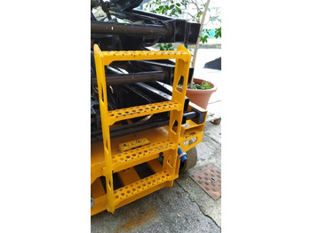 Ollós emelő JCB S4550E: 3 kép.