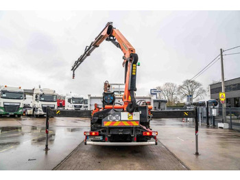 Platós teherautó, Darus autó Renault LANDER 380 DXI+PALFINGER 18002/4X: 4 kép. Platós teherautó, Darus autó Renault LANDER 380 DXI+PALFINGER 18002/4X: 4 kép.