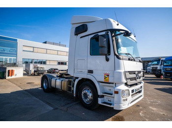 Nyergesvontató MERCEDES-BENZ Actros 1844