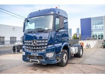 Nyergesvontató MERCEDES-BENZ Actros 1843