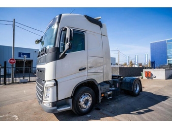 Nyergesvontató VOLVO FH