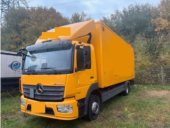 Dobozos felépítményű teherautó MERCEDES-BENZ Atego 1230