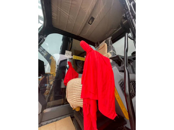 Új Lánctalpas kotró CAT 336GC: 5 kép.