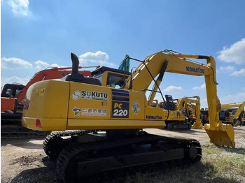 Lánctalpas kotró KOMATSU PC220