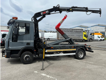 Horgos rakodó teherautó, Darus autó Iveco EuroCargo, 80E18, Hákový nosič kontajnerov: 5 kép.