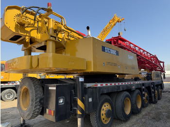 Autódaru SANY STC1000 100T Truck Crane: 4 kép.