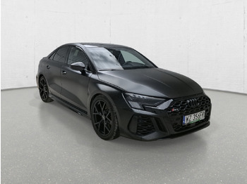 Autó AUDI