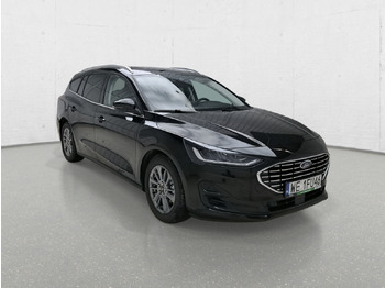 Autó FORD