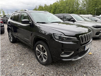 Terepjáró/ SUV JEEP
