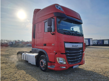 Nyergesvontató DAF XF 460