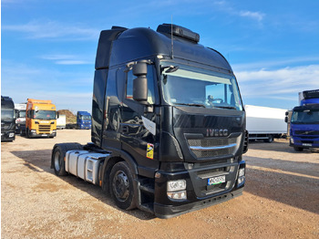 Nyergesvontató IVECO